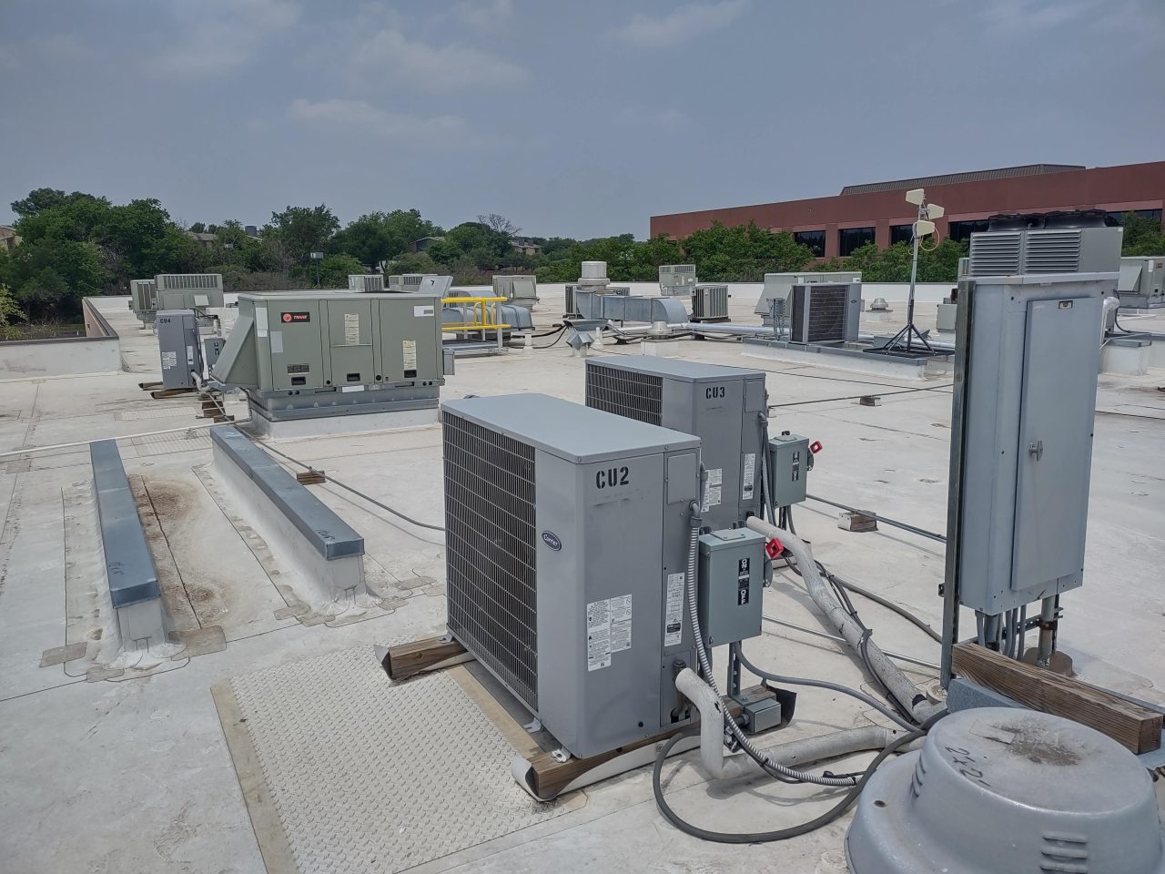Commercial HVAC Service Austin: Replacement Guide